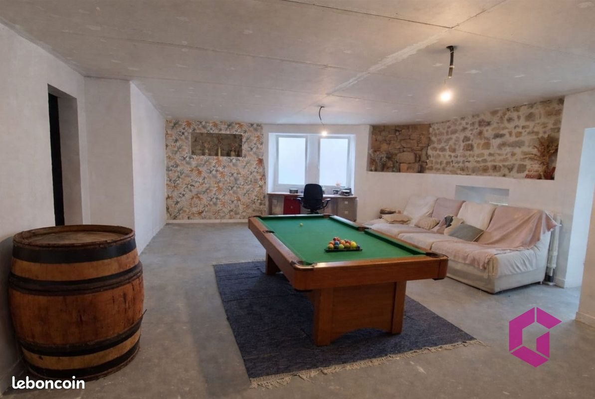 Maison à vendre, 126m², Soleymieux