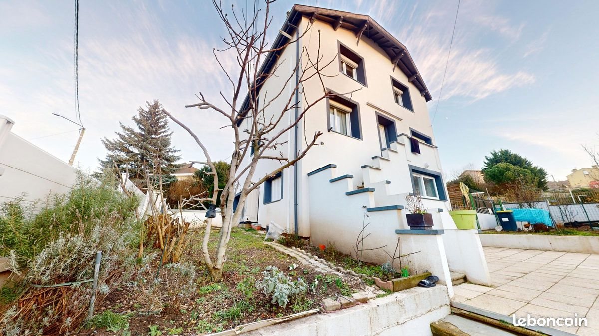 Maison à vendre, 221m², La Ricamarie