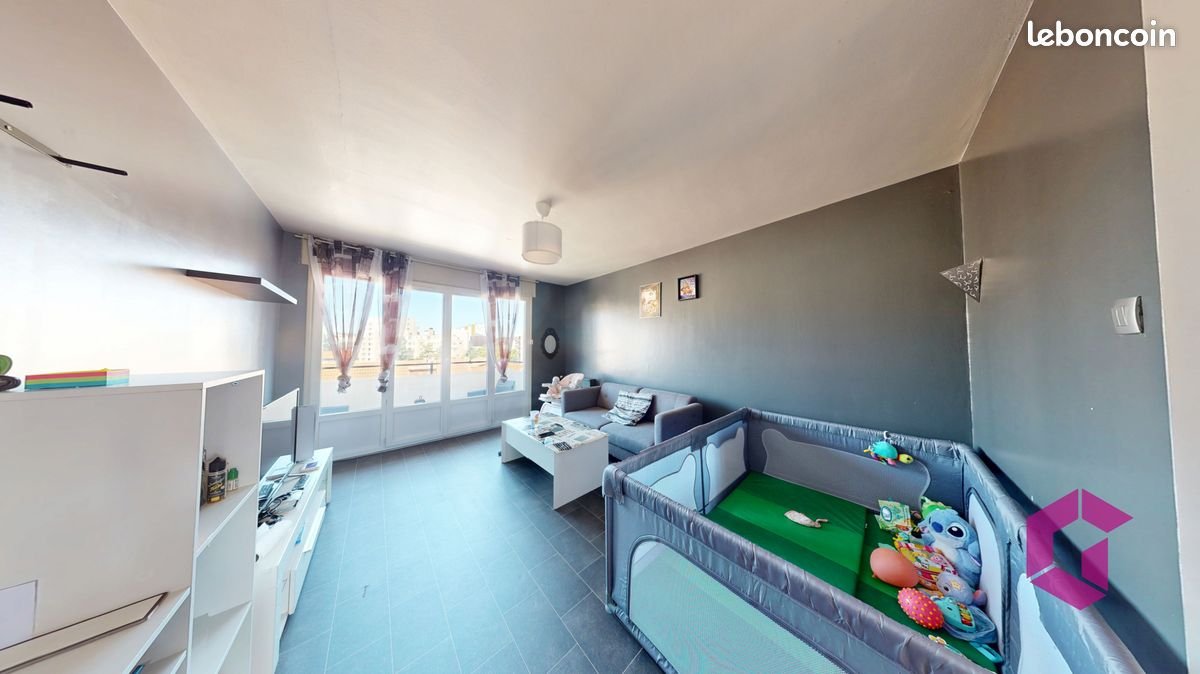 Appartement à vendre, 77m², Saint-Étienne