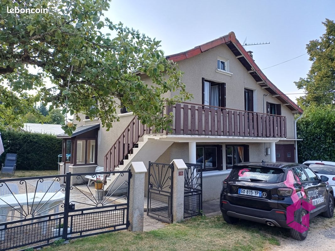 Maison à vendre, 121m², Saint-Jeures