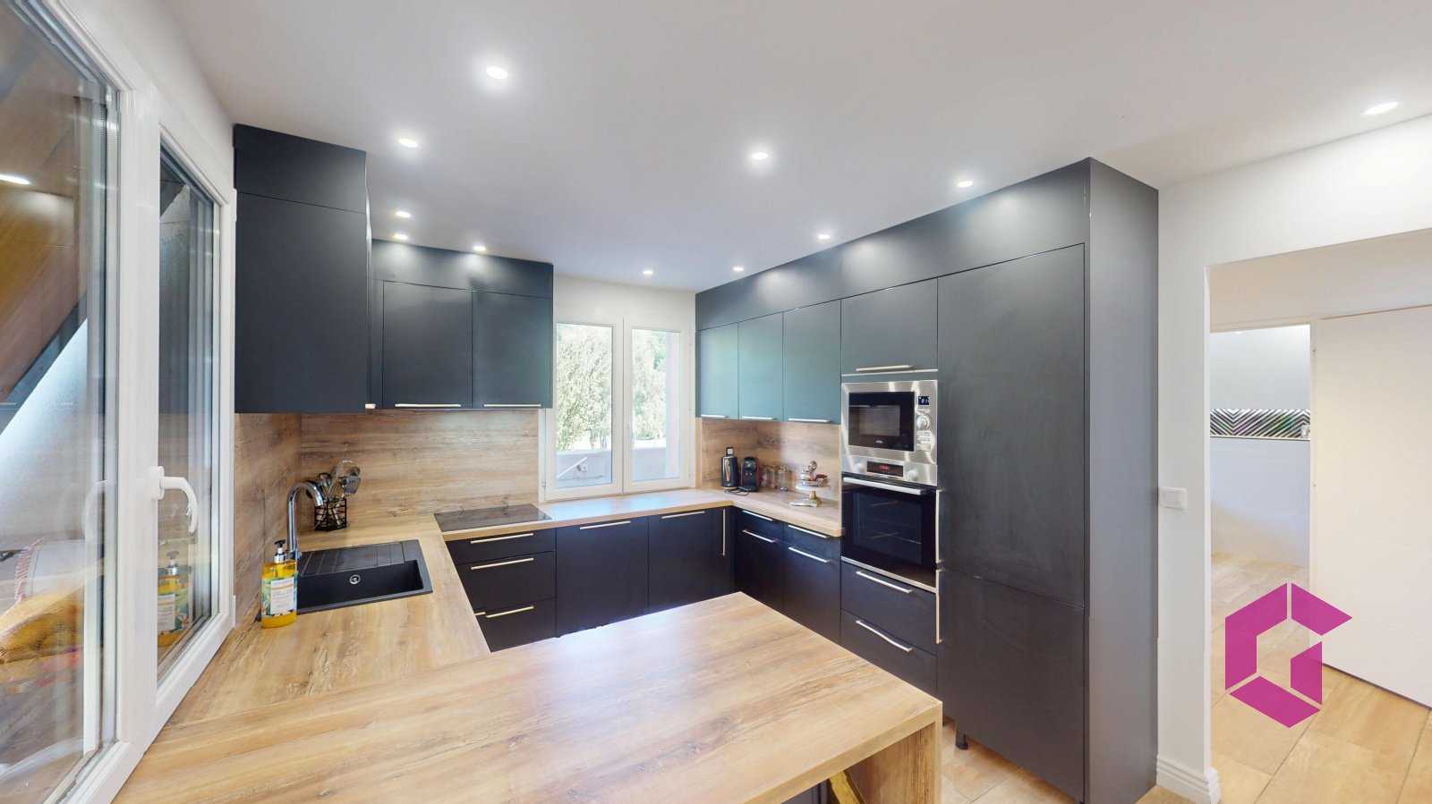 Maison à vendre, 118m², Le Chambon-Feugerolles