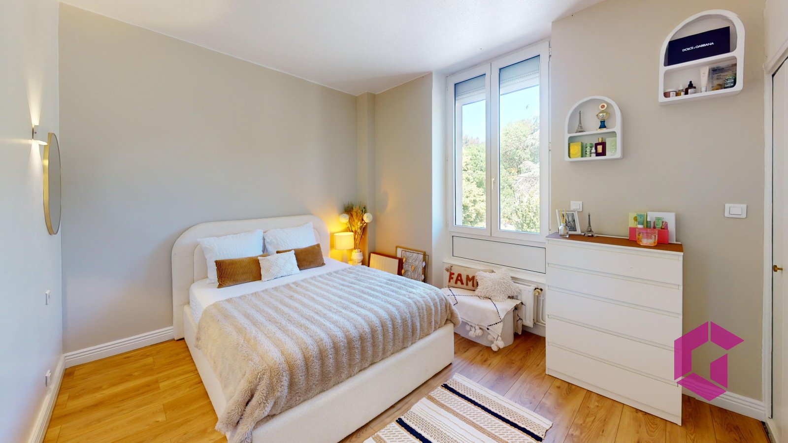 Maison à vendre, 118m², Le Chambon-Feugerolles