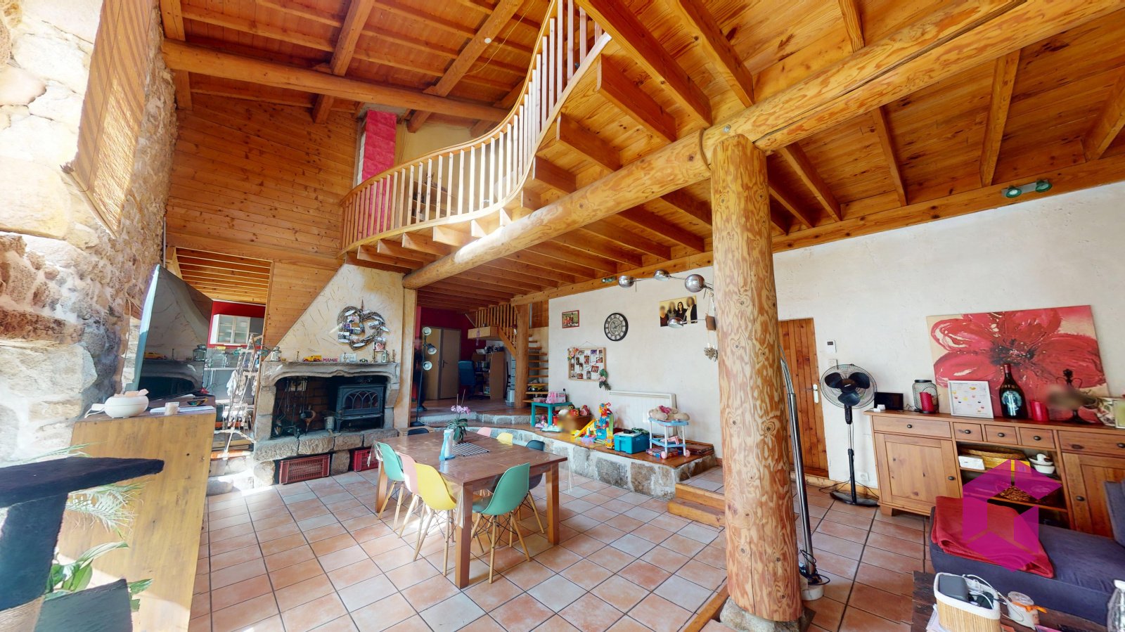 Maison à vendre, 176m², Bas-en-Basset