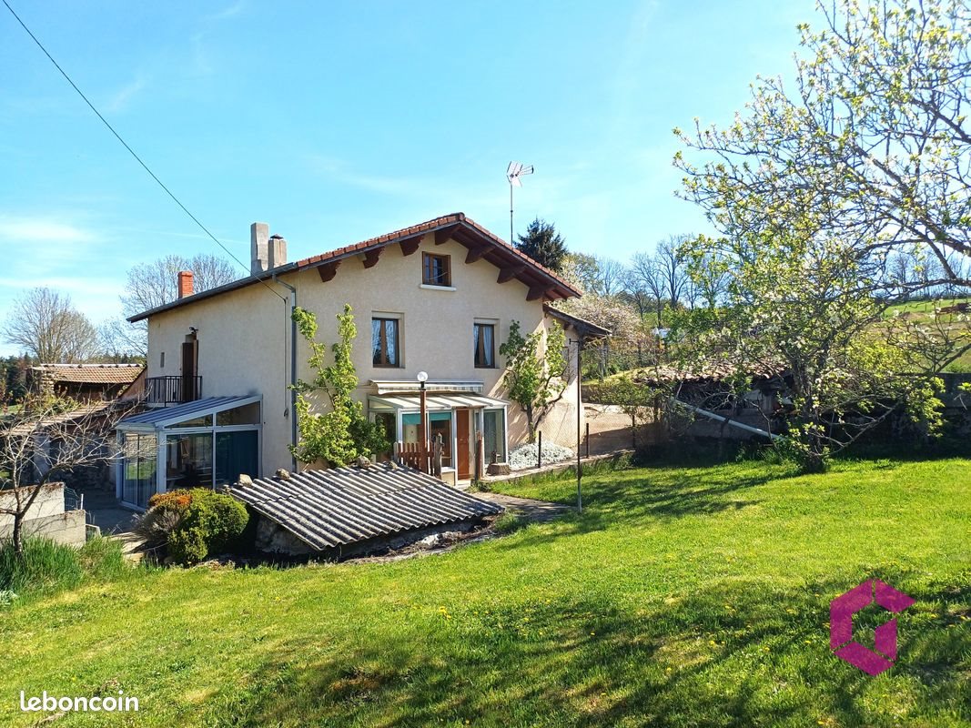 Maison à vendre, 94m², Usson-en-Forez
