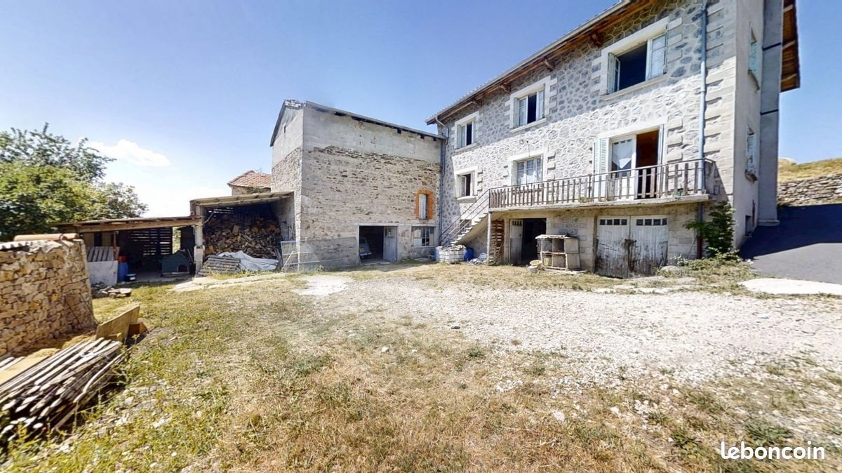 Maison à vendre, 157m², Riotord