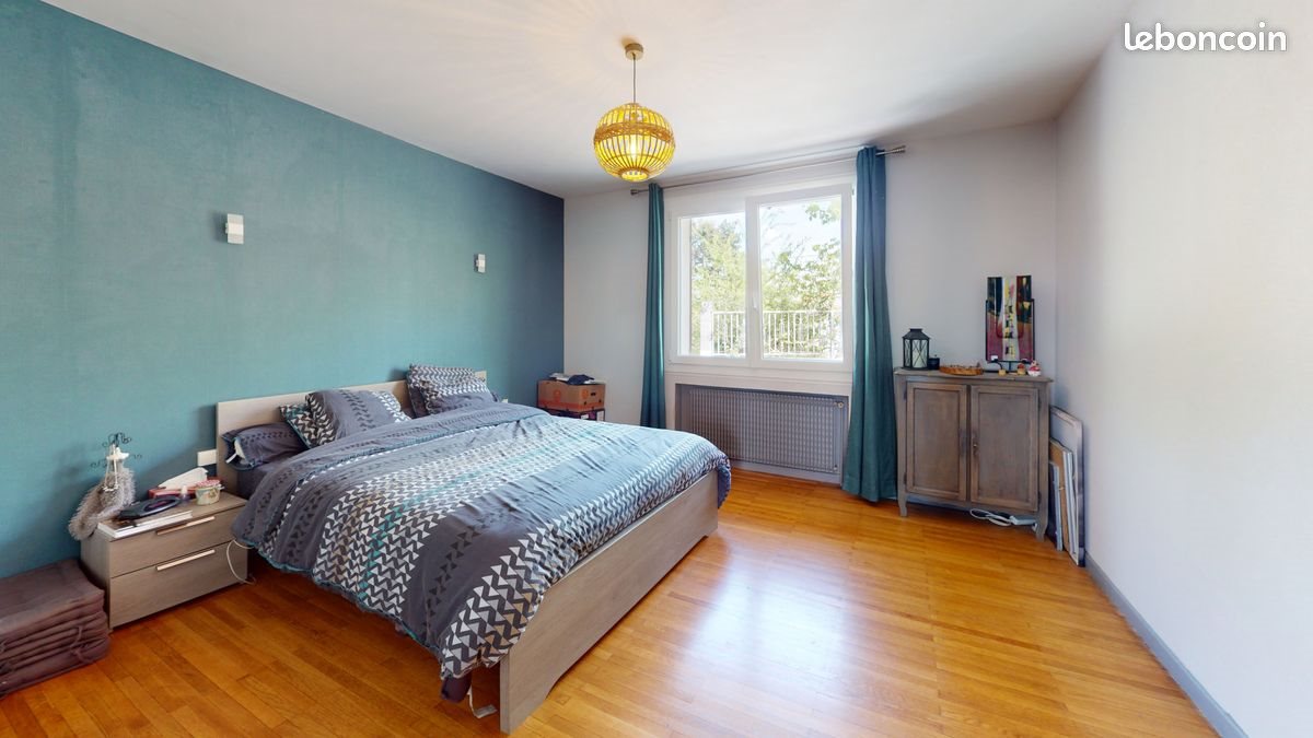 Maison à vendre, 300m², Sury-le-Comtal