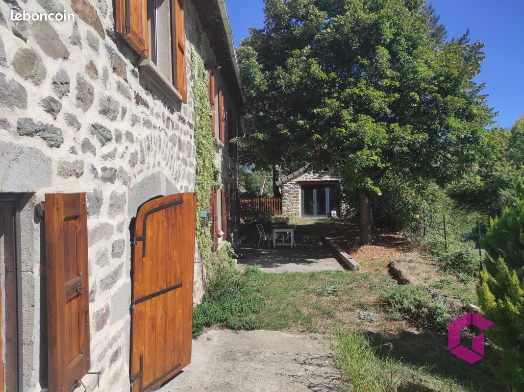 Maison à vendre, 215m², Yssingeaux