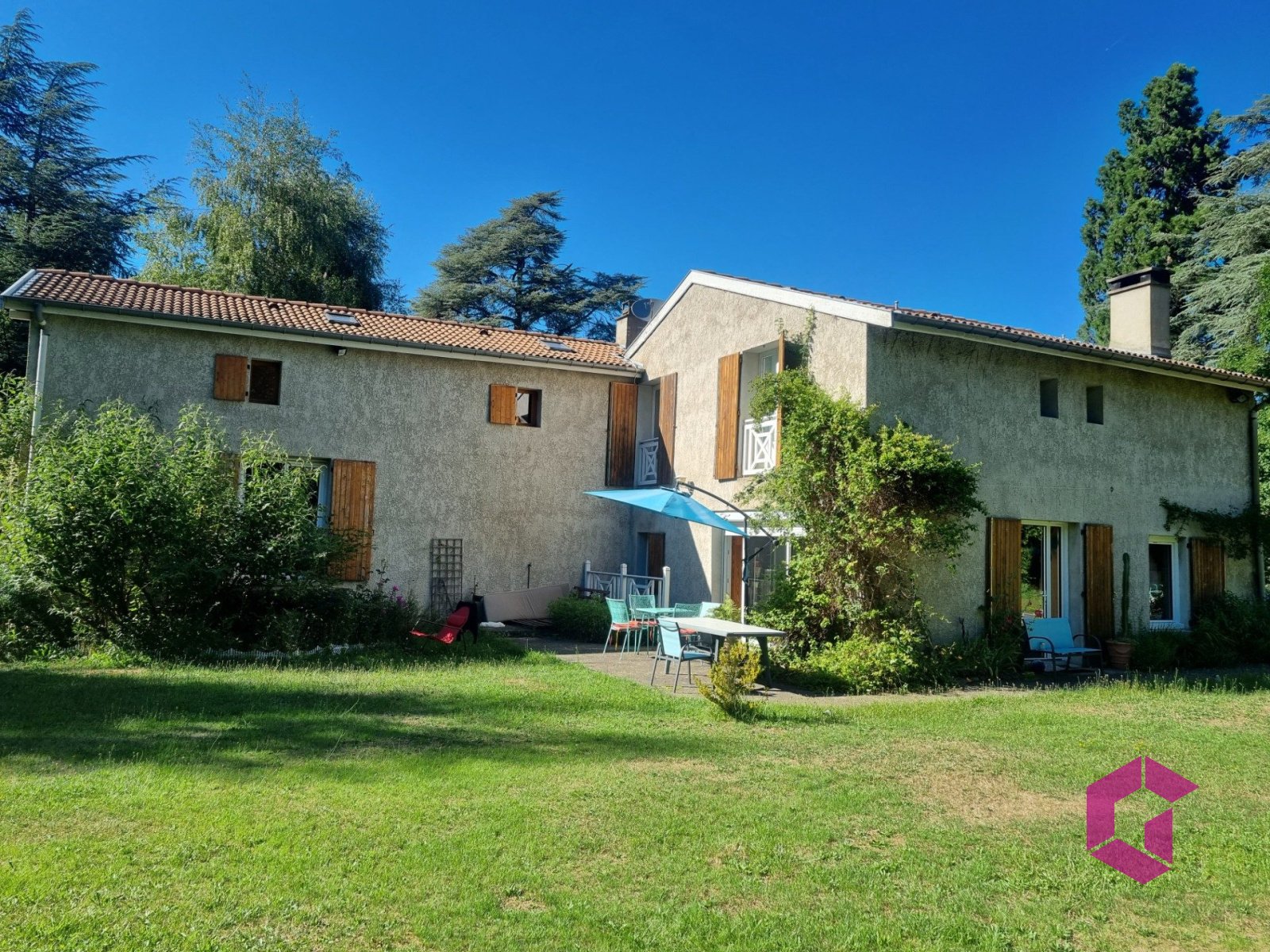 Maison à vendre, 205m², Le Chambon-Feugerolles