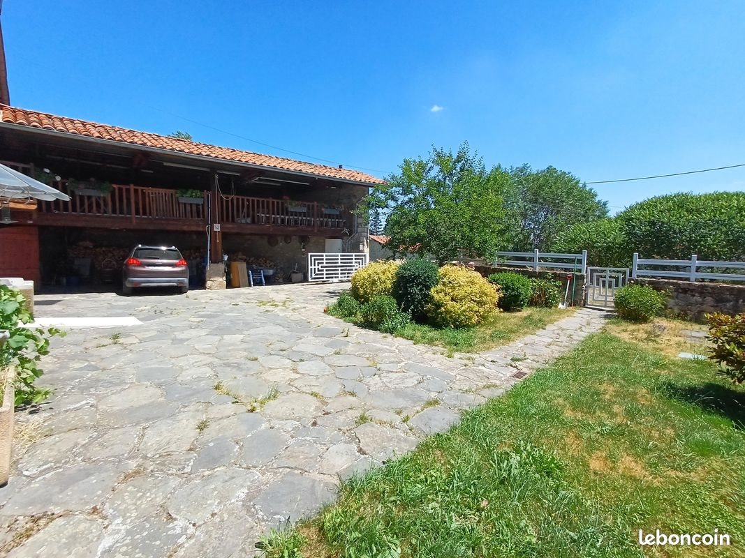 Maison à vendre, 270m², Sauvessanges