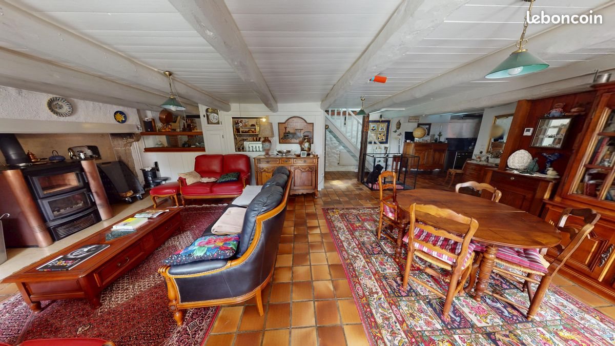 Maison à vendre, 270m², Sauvessanges