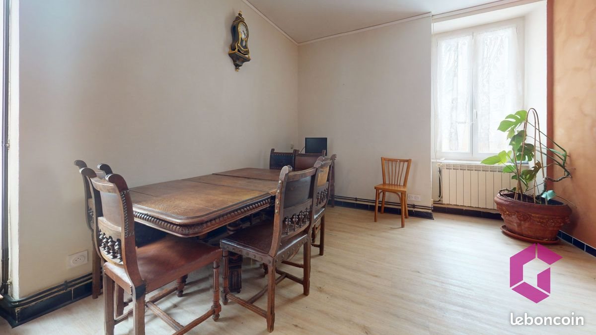 Maison à vendre, 120m², Saint-Germain-Lembron