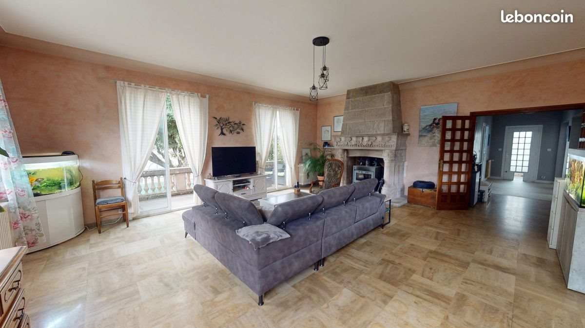 Maison à vendre, 218m², Craponne-sur-Arzon
