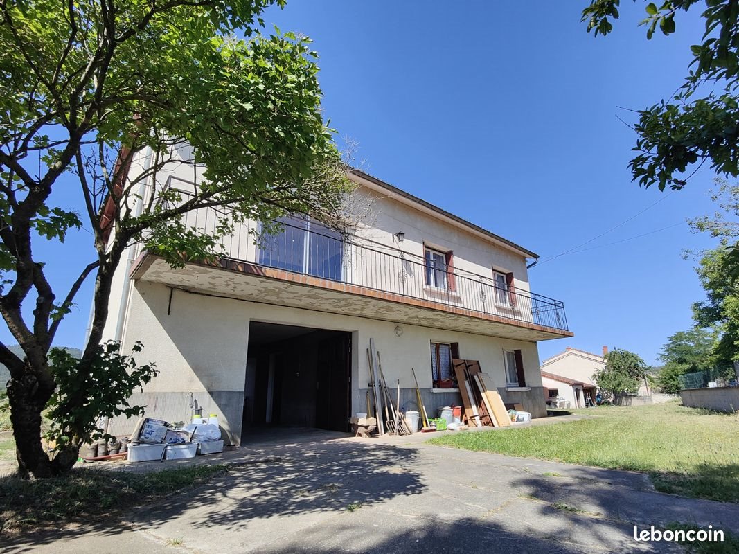 Maison à vendre, 133m², Mazeyrat-d'Allier