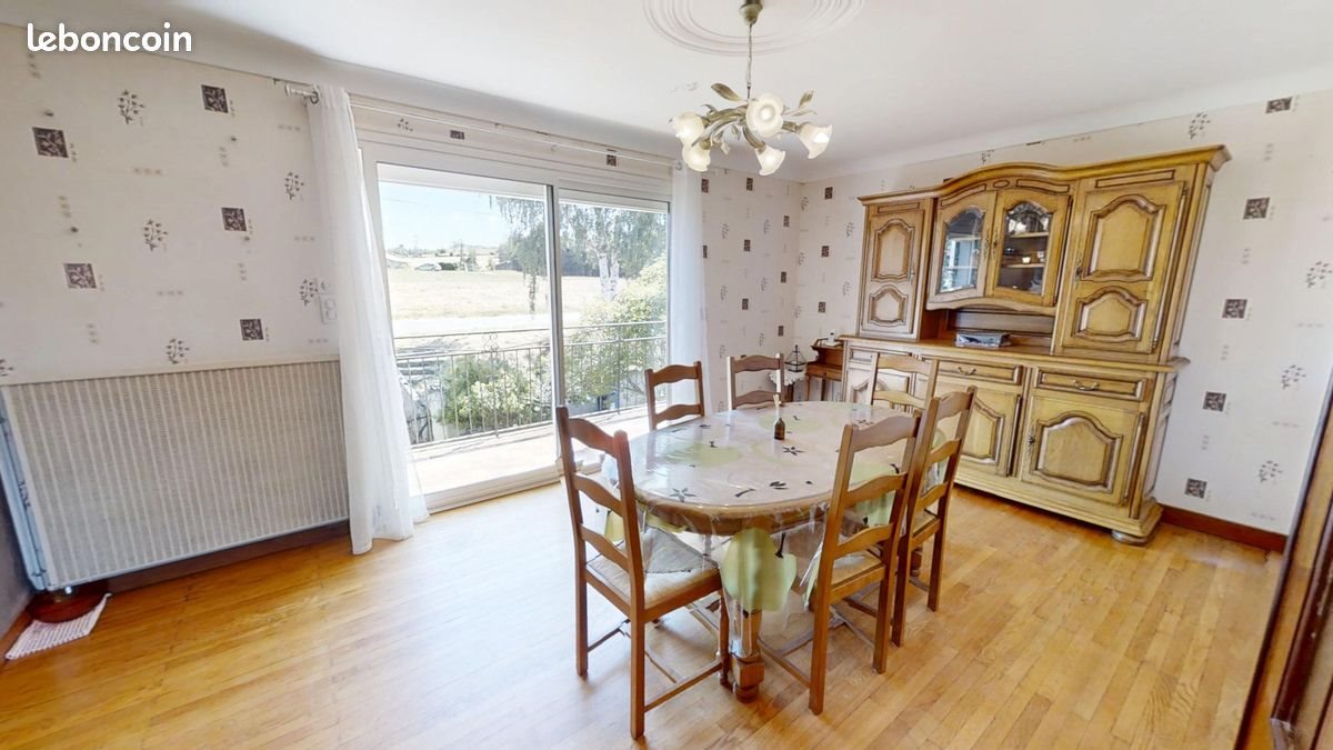 Maison à vendre, 133m², Mazeyrat-d'Allier