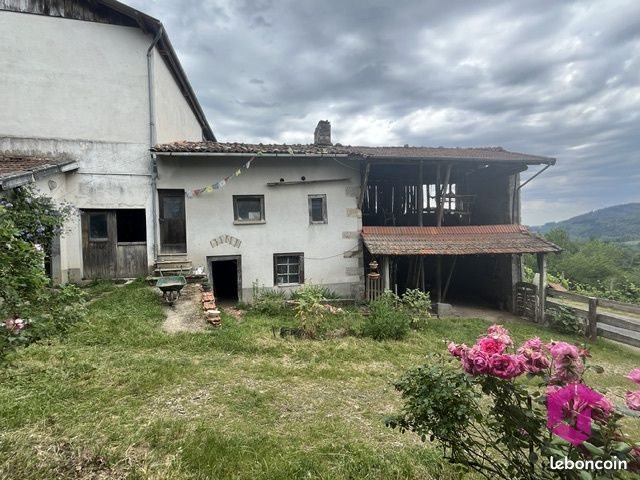 Maison à vendre, 179m², Vertolaye