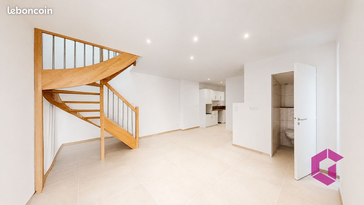 Appartement à vendre, 57m², Feurs