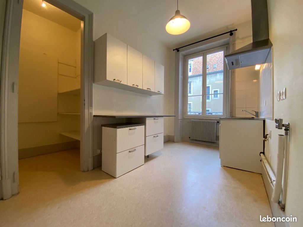 Appartement à louer, 126m², Besançon