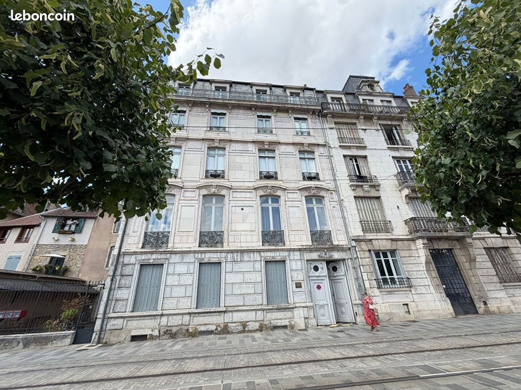 Appartement à vendre, 157m², Besançon