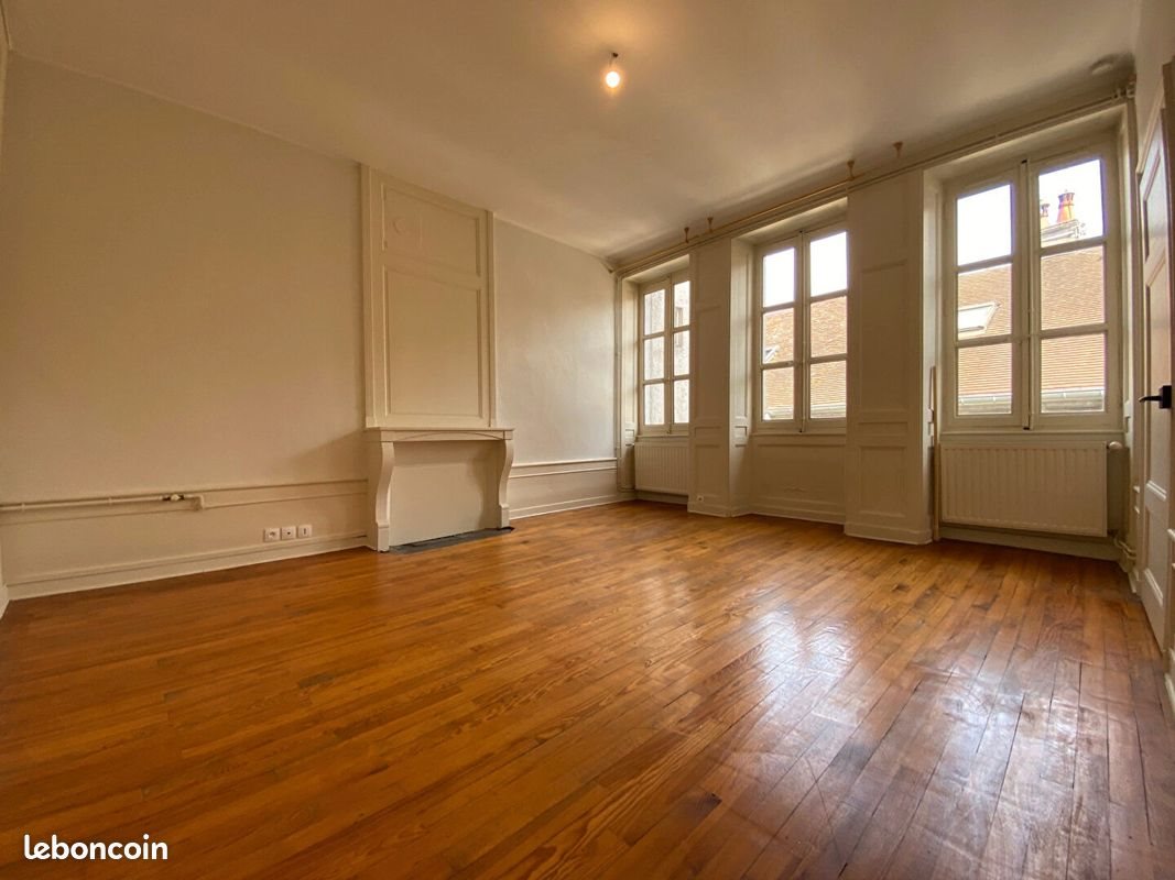 Appartement à louer, 77m², Besançon