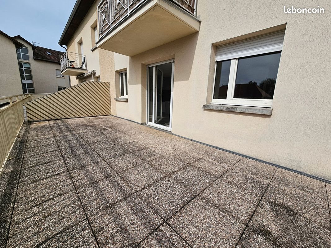 Appartement à louer, 43m², Saône