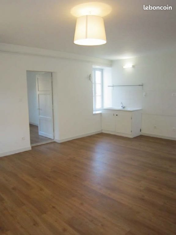 Appartement à louer, 102m², Saint-Vit