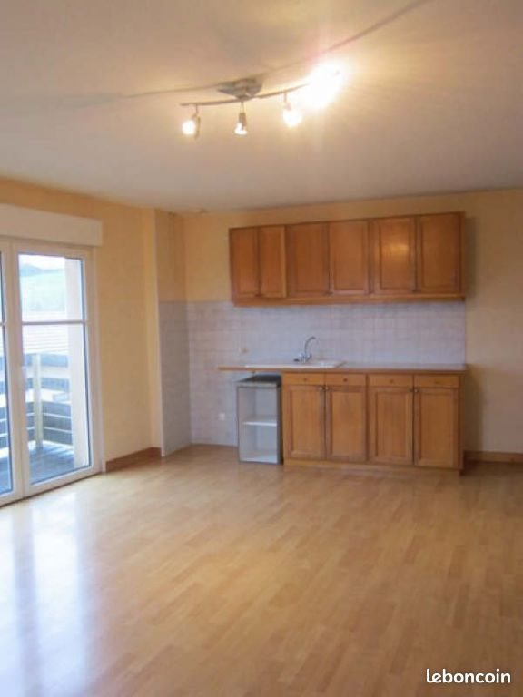 Appartement à louer, 67m², Gennes