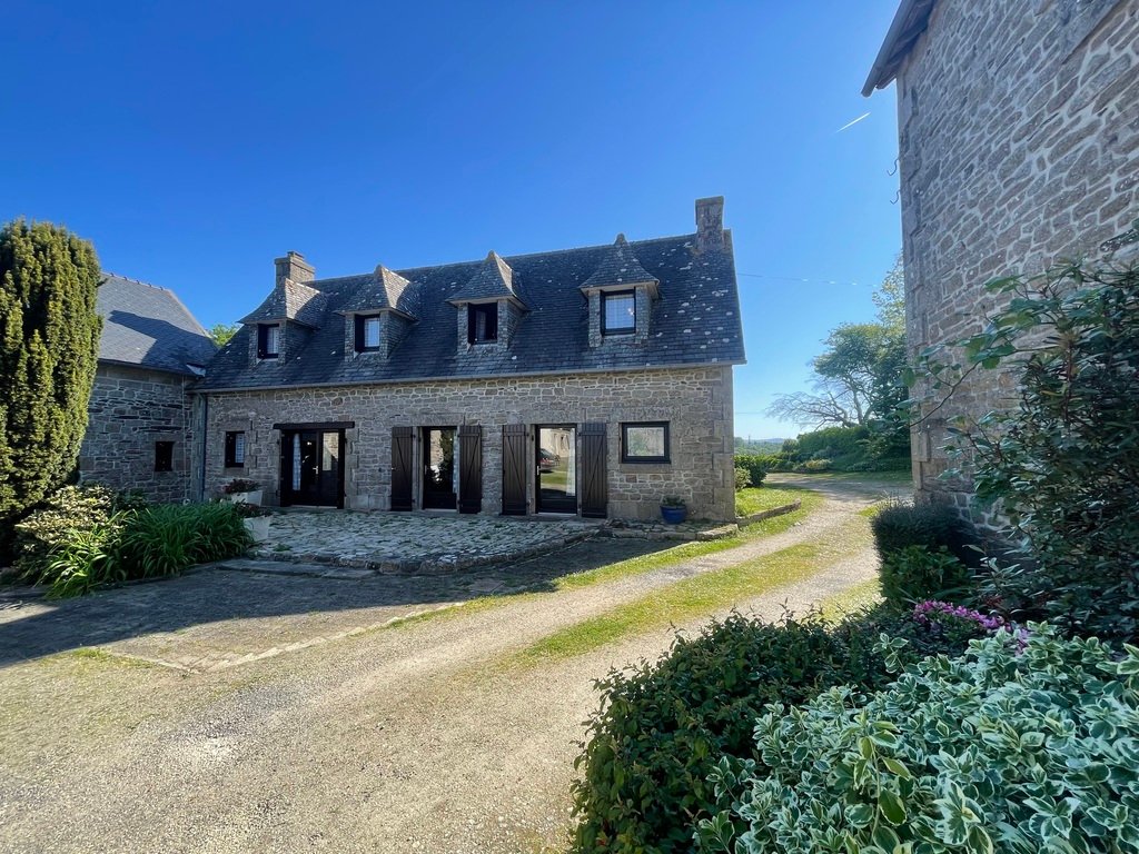 Maison à vendre, 340m², Plonévez-Porzay