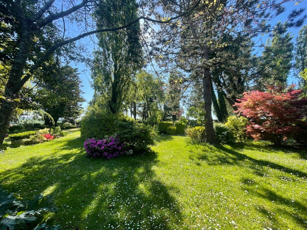 Maison à vendre, 340m², Plonévez-Porzay