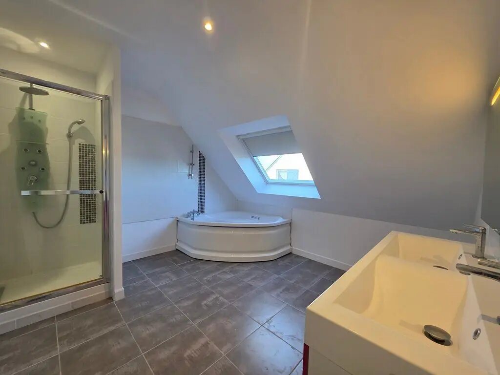 Maison à vendre, 110m², Pont-l'Abbé