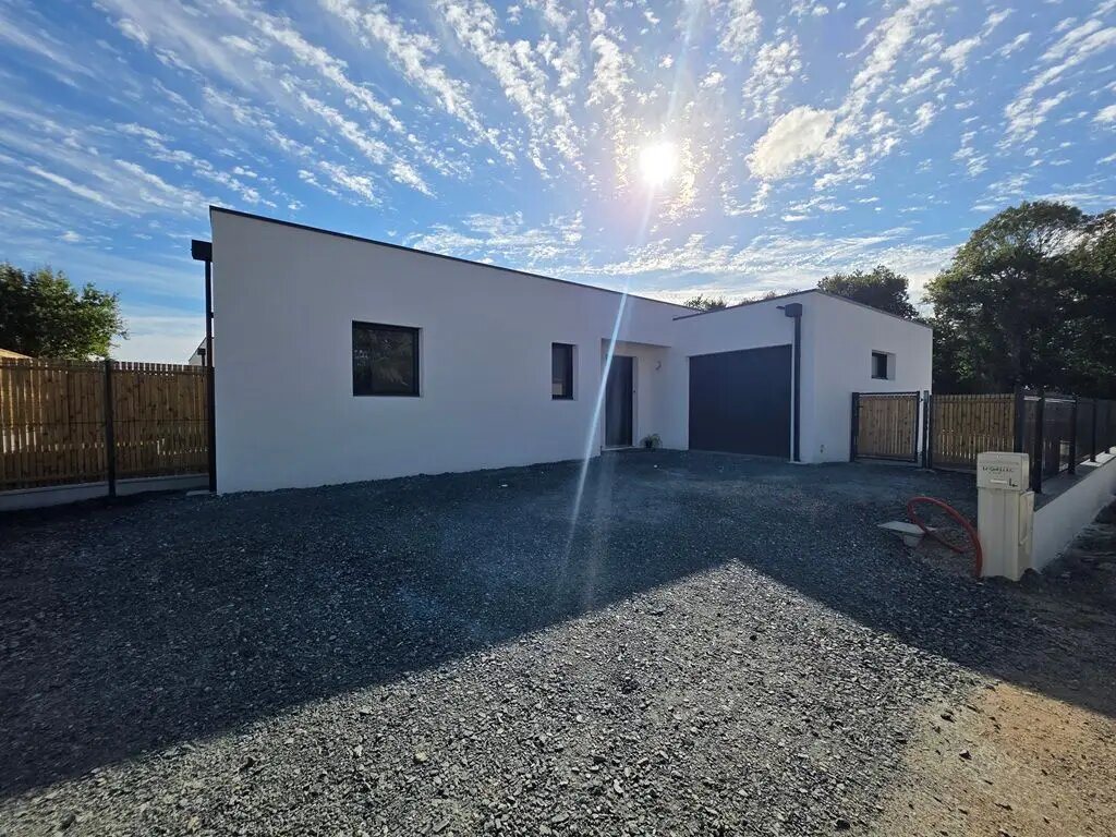 Maison à vendre, 114m², Pont-l'Abbé