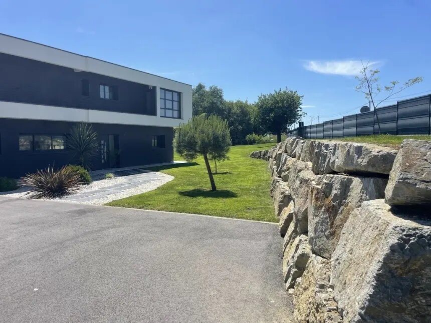 Maison à vendre, 187m², Plomodiern