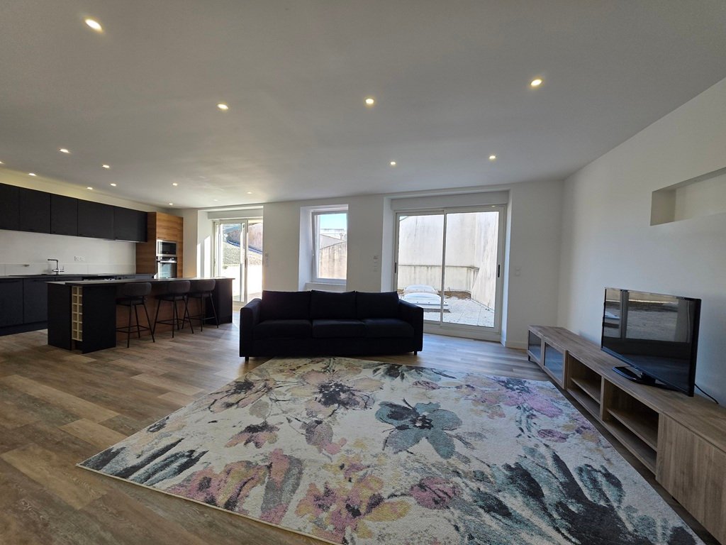 Appartement à louer, 83m², Pont-l'Abbé