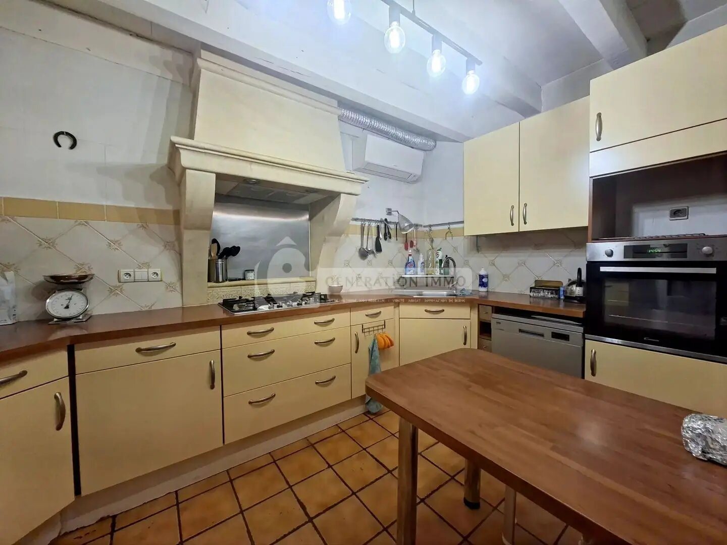 Maison à vendre, 85m², Arles
