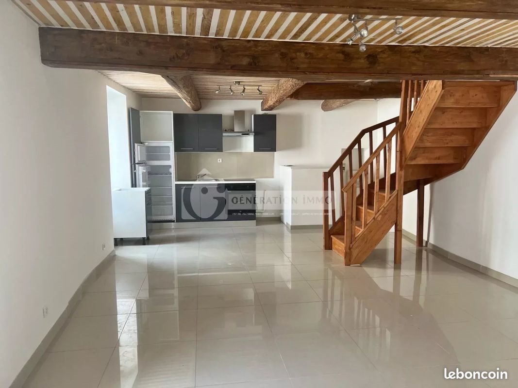 Appartement à louer, 80m², Cabannes