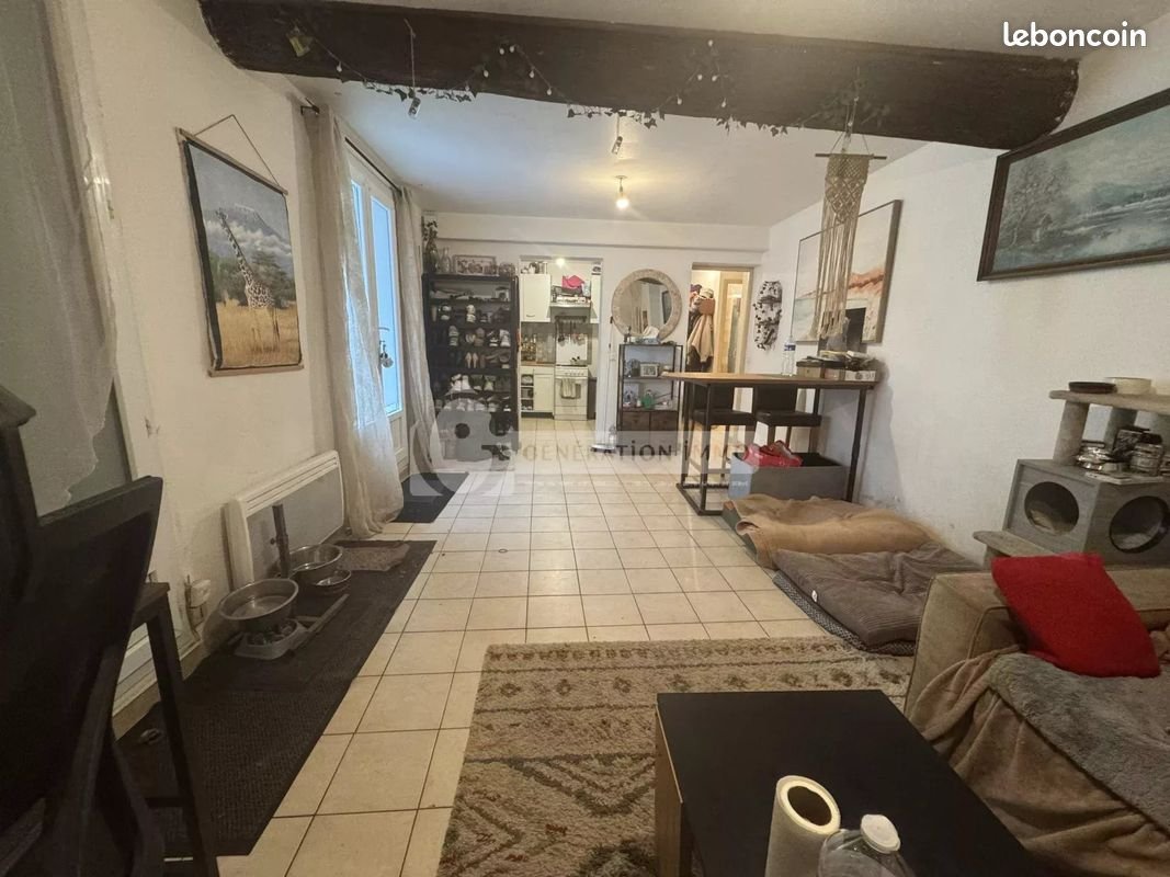 Appartement à louer, 51m², Maillane