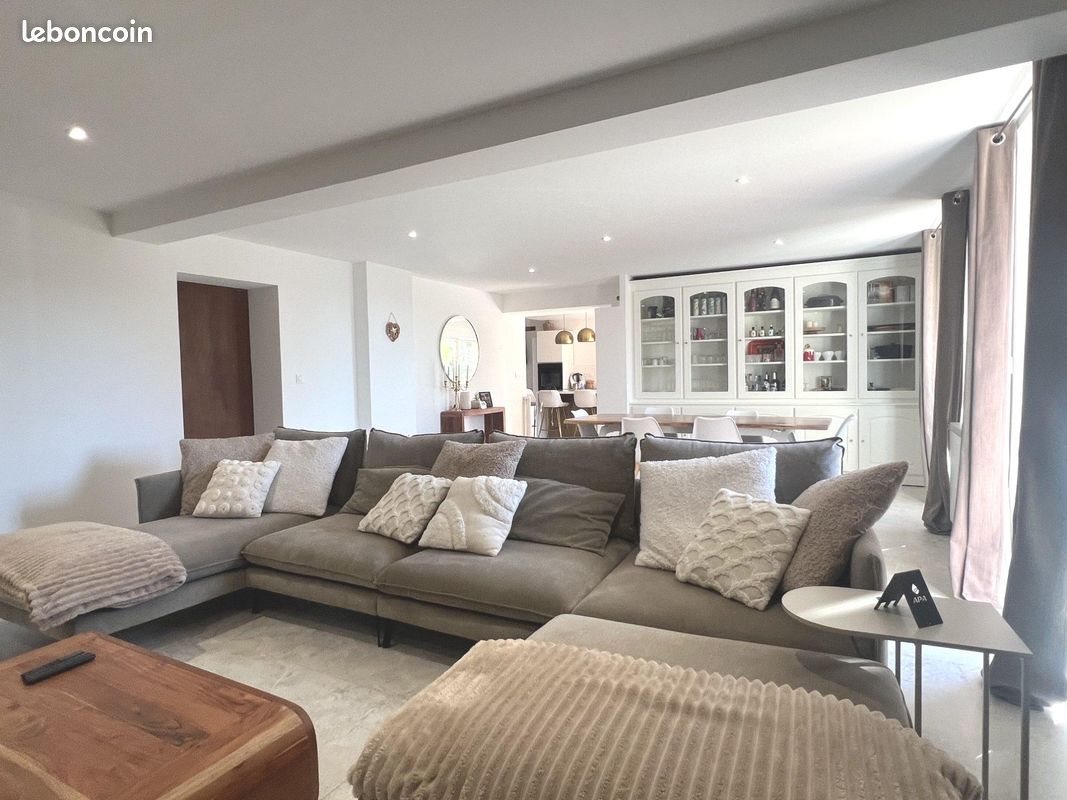 Maison à vendre, 163m², Saint-Uze
