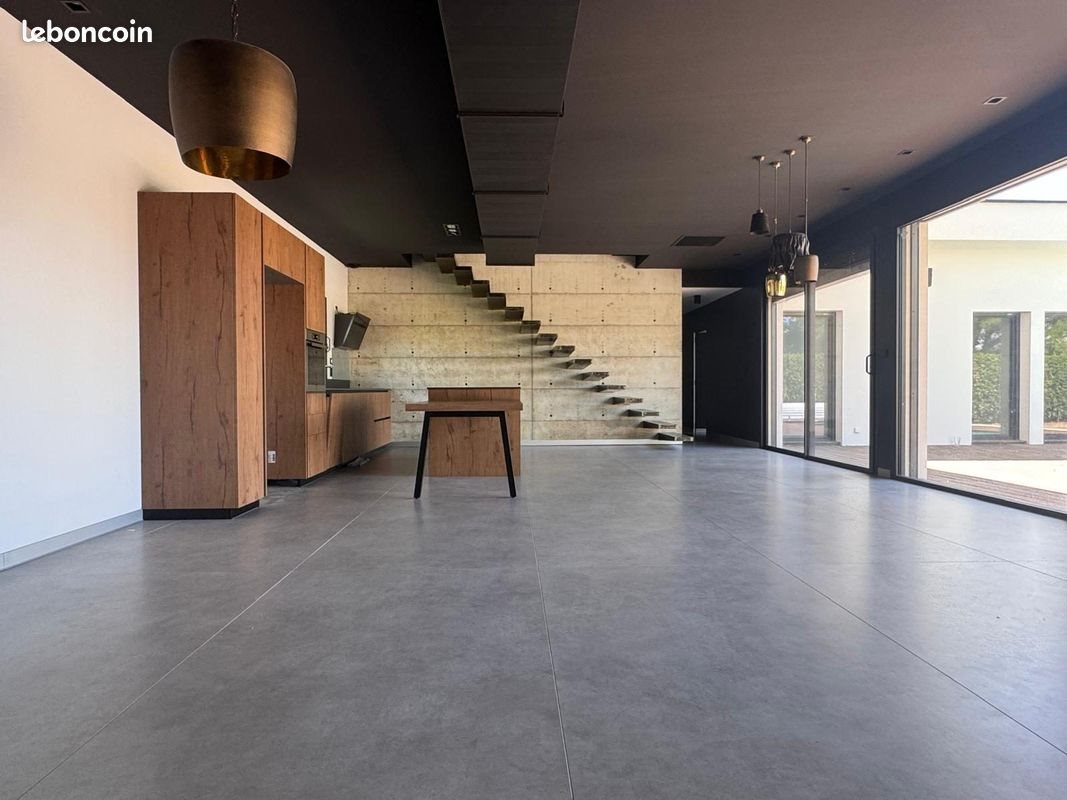 Maison à vendre, 195m², Alixan