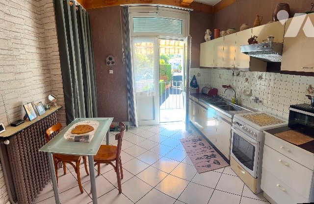 Maison à vendre, 130m², L'Étrat