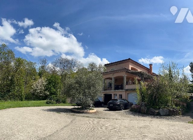 Maison à vendre, 161m², Saint-Etienne