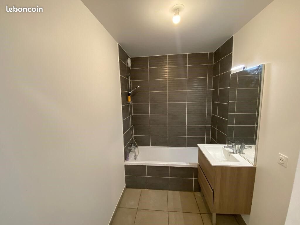 Appartement à vendre, 65m², Cluses