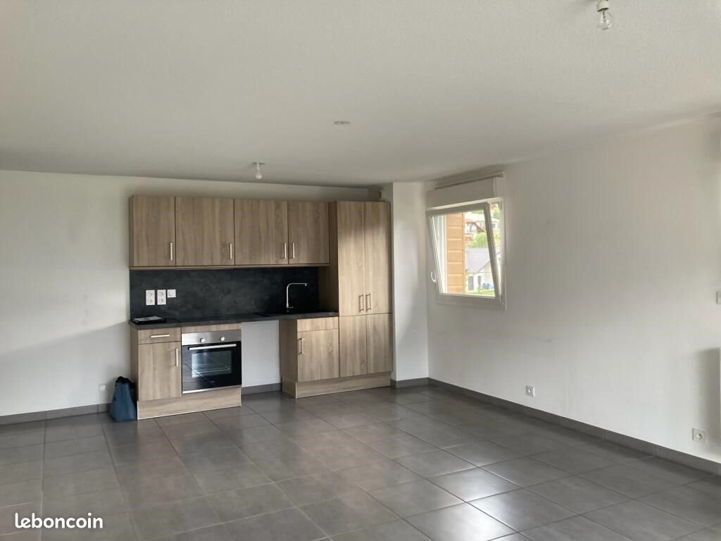 Appartement à vendre, 69m², Cluses
