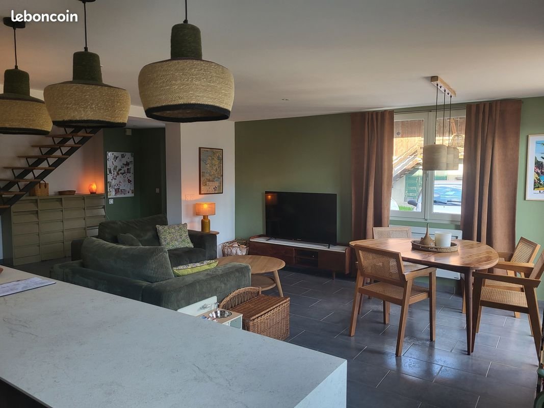 Maison à vendre, 160m², Thyez