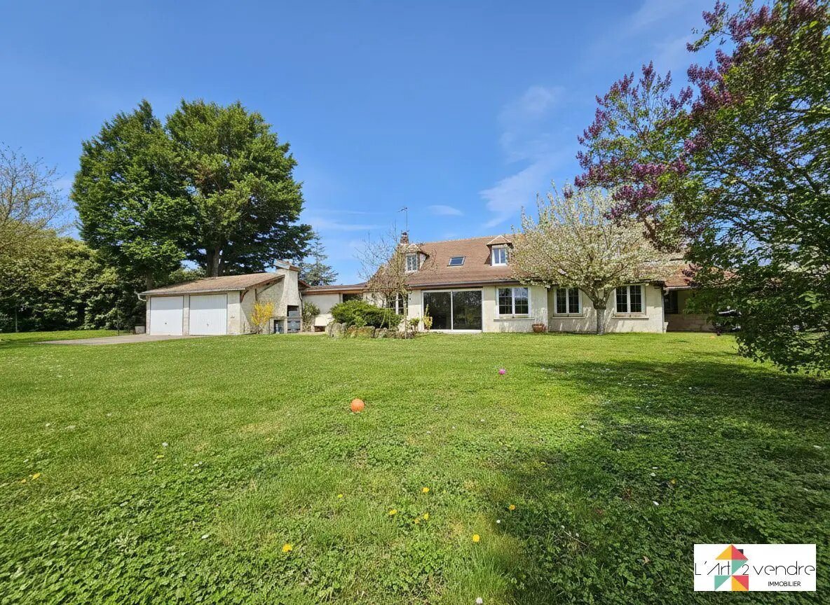 Maison à vendre, 221m², Longueil-Sainte-Marie