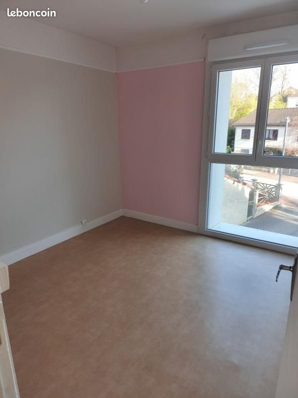 Appartement à louer, 68m², Chaumont