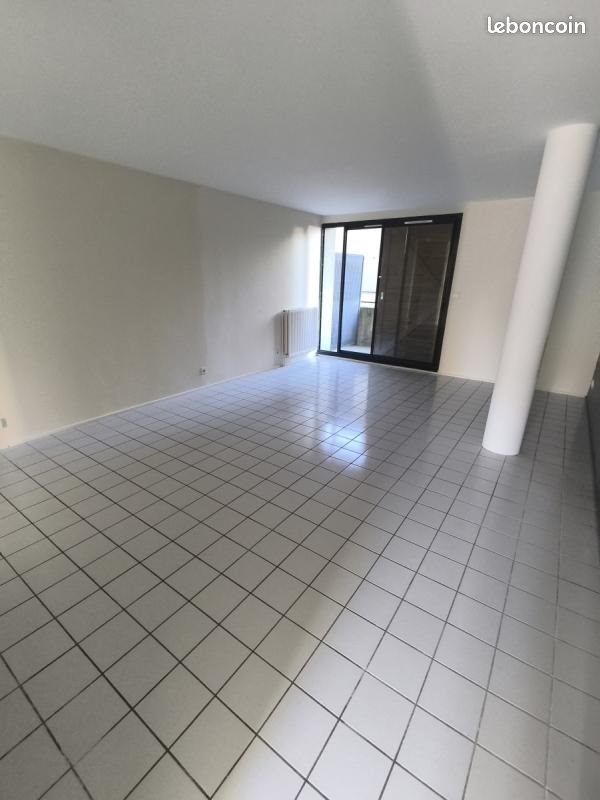 Appartement à louer, 66m², Chaumont