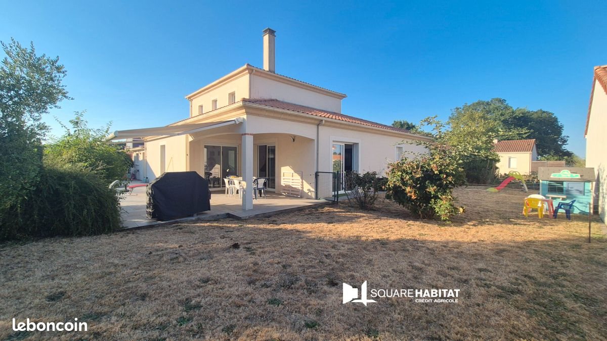 Maison à vendre, 184m², Beaupréau