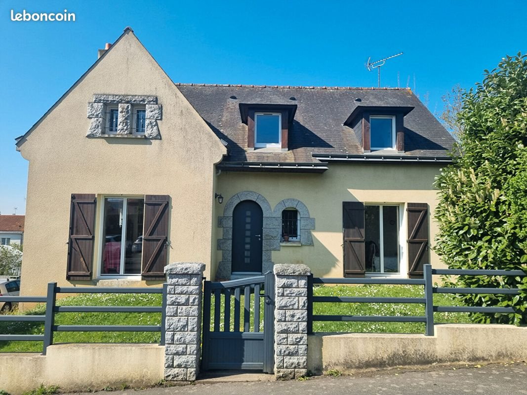 Maison à vendre, 141m², Chemillé