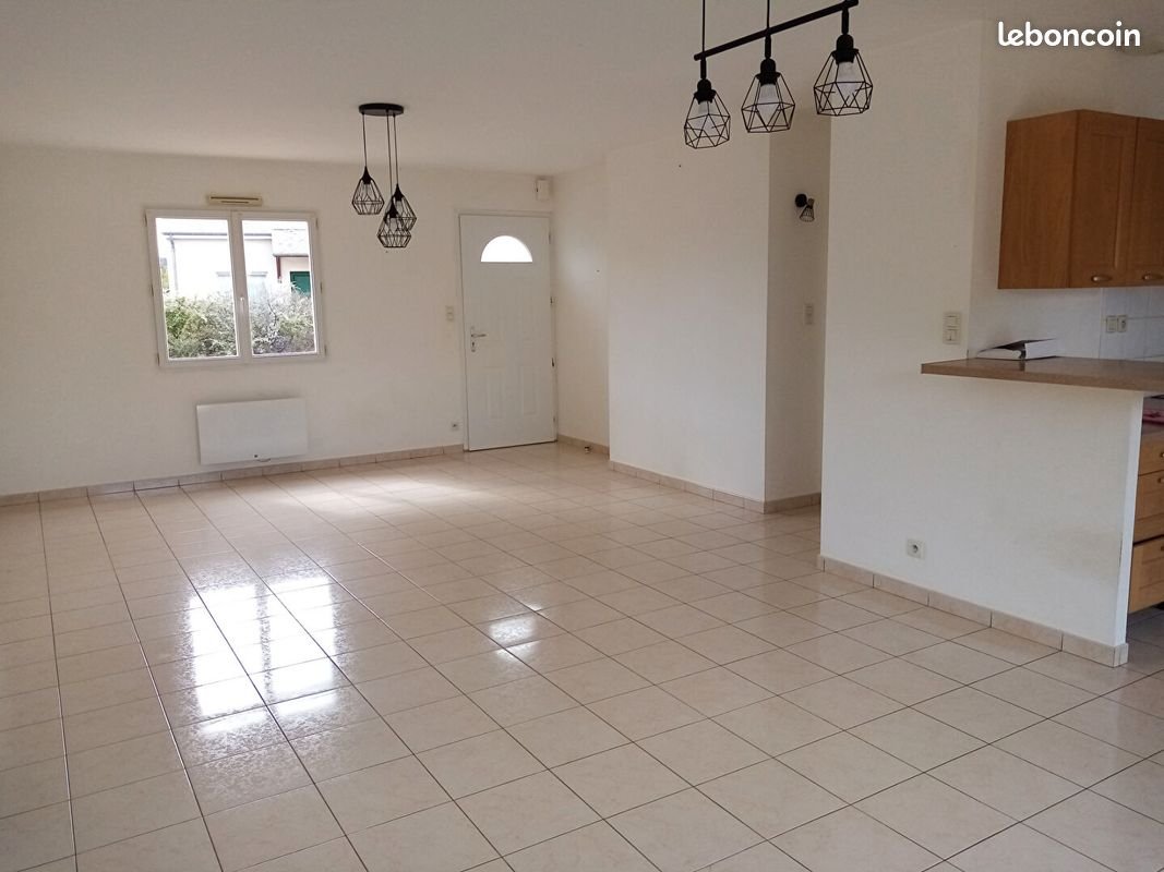 Maison à louer, 89m², Chemillé