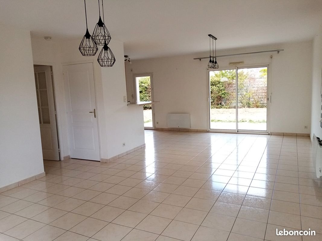 Maison à louer, 89m², Chemillé