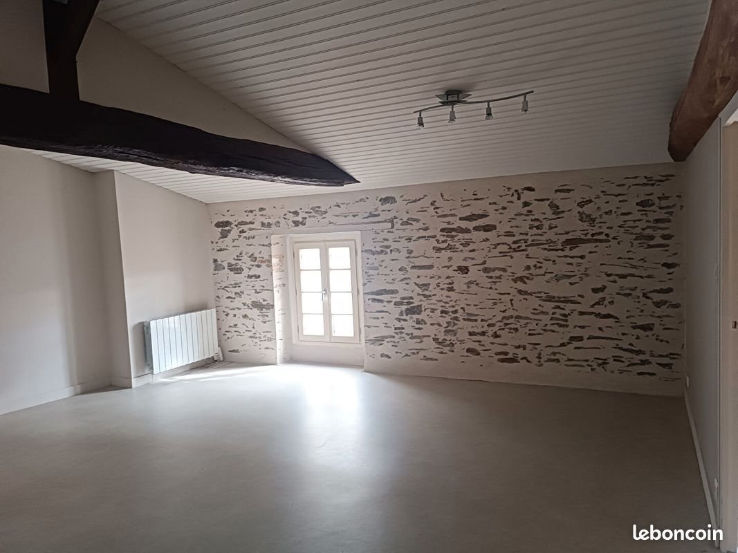 Appartement à louer, 60m², Beaupréau